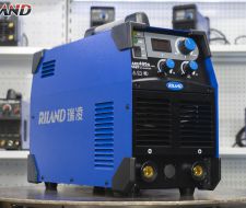 Máy hàn RILAND ARC 400G IGBT - 3Pha 380V